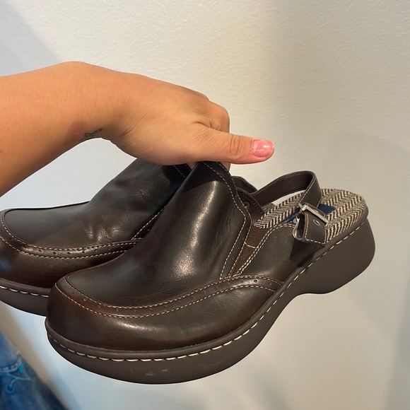 Vintage clogs